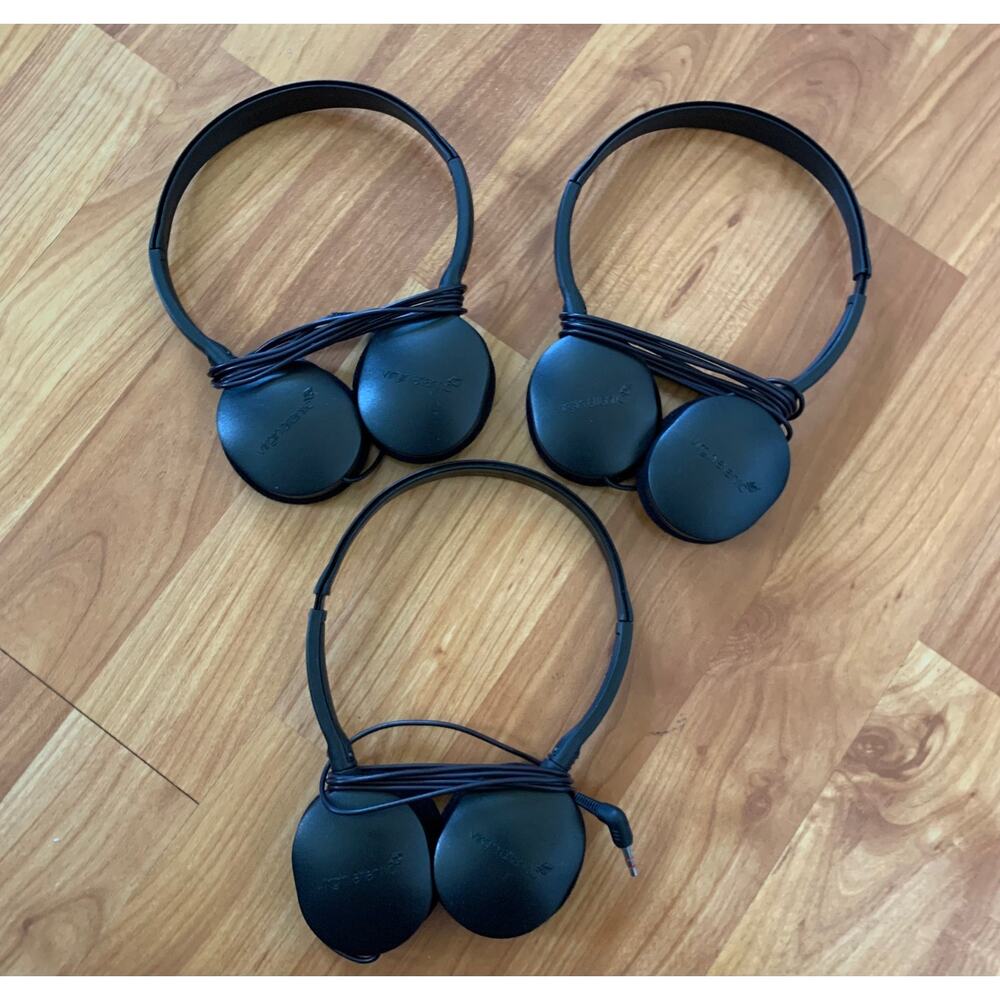 3 Virgin Atlantic Headphones